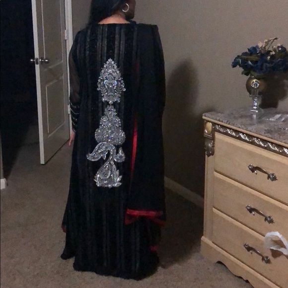 Indian Pakistani designer gown - Picture 6 of 7